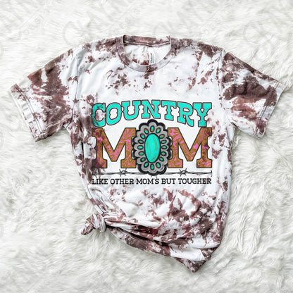 a t - shirt with the words country mom on it